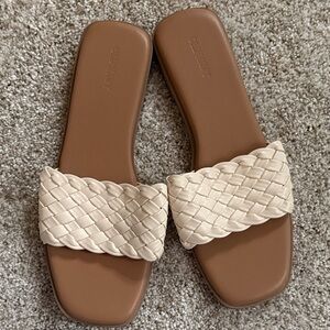 Old Navy Women's Braided Sandals - Cream and Tan